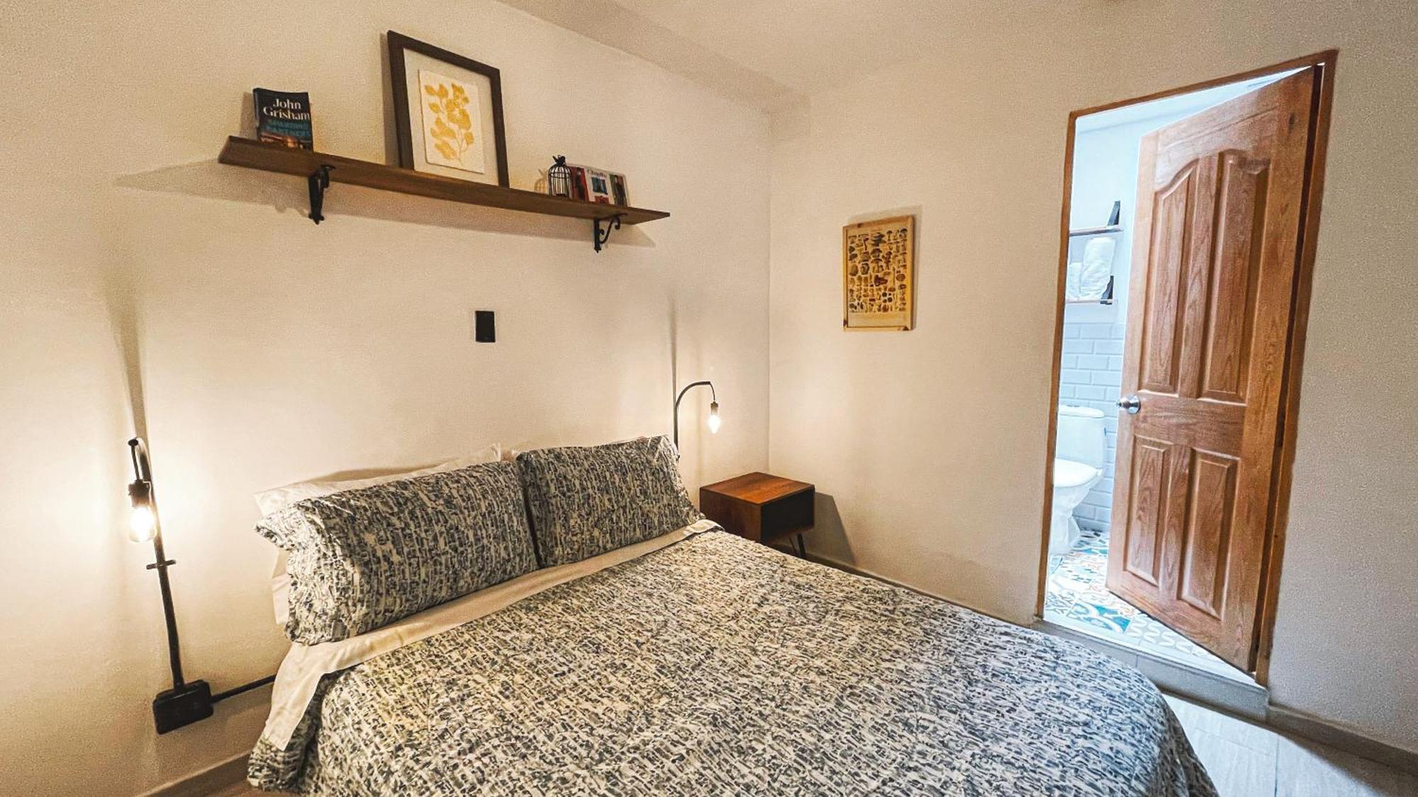 Adn Algo De Nosotros - Malaika Hostel Меделин Екстериор снимка